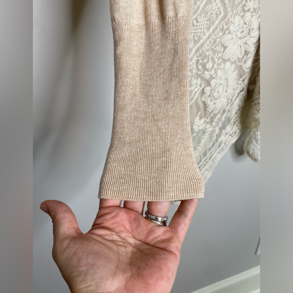 Anthropologie Angel of the North Sweater SzM Lace Hankerchief Hem Lagenlook Boho - Picture 3 of 12